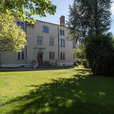 Le Chateau De Morey 住宿加早餐酒店 Belleau